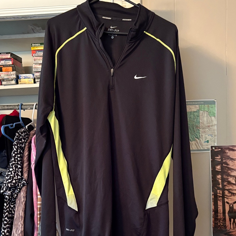 Nike Men's Black and Lime Performance Jacket